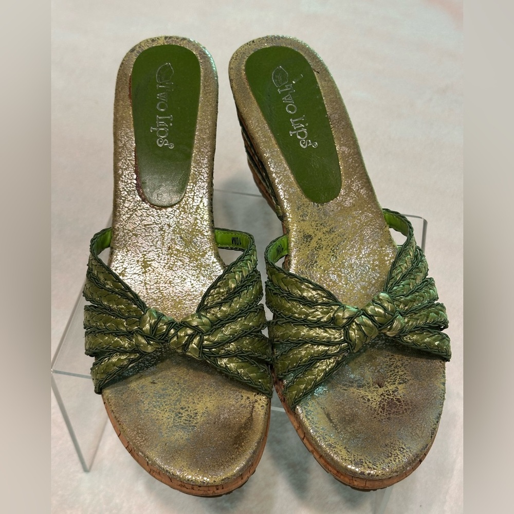 Two Lips Chic Olive Green Sandals w/wedge hill/mule. Very comfortable.